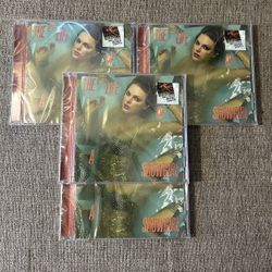 Taylor Swift The Life of a Showgirl CD Autograph Signed Photo 2 New Sealed