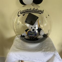 Stuffed Graduation Ballon.