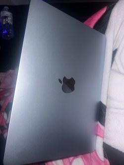 13in MacBook Air (sky blue)