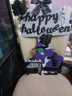 Halloween witch stand for porch