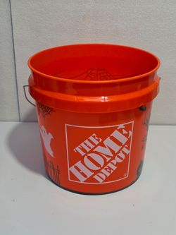 Home depot Halloween buckets