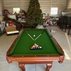 Pool table