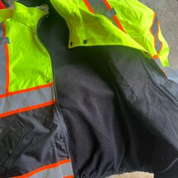 New jackets for cold and rain 2x .xl . L . M .S