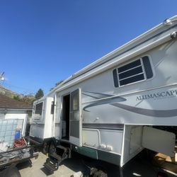 fith wheel trailer 2006 & F(contact info removed)