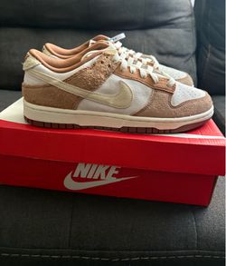 Nike Dunk Low Medium Curry Size 9 Men Brand New