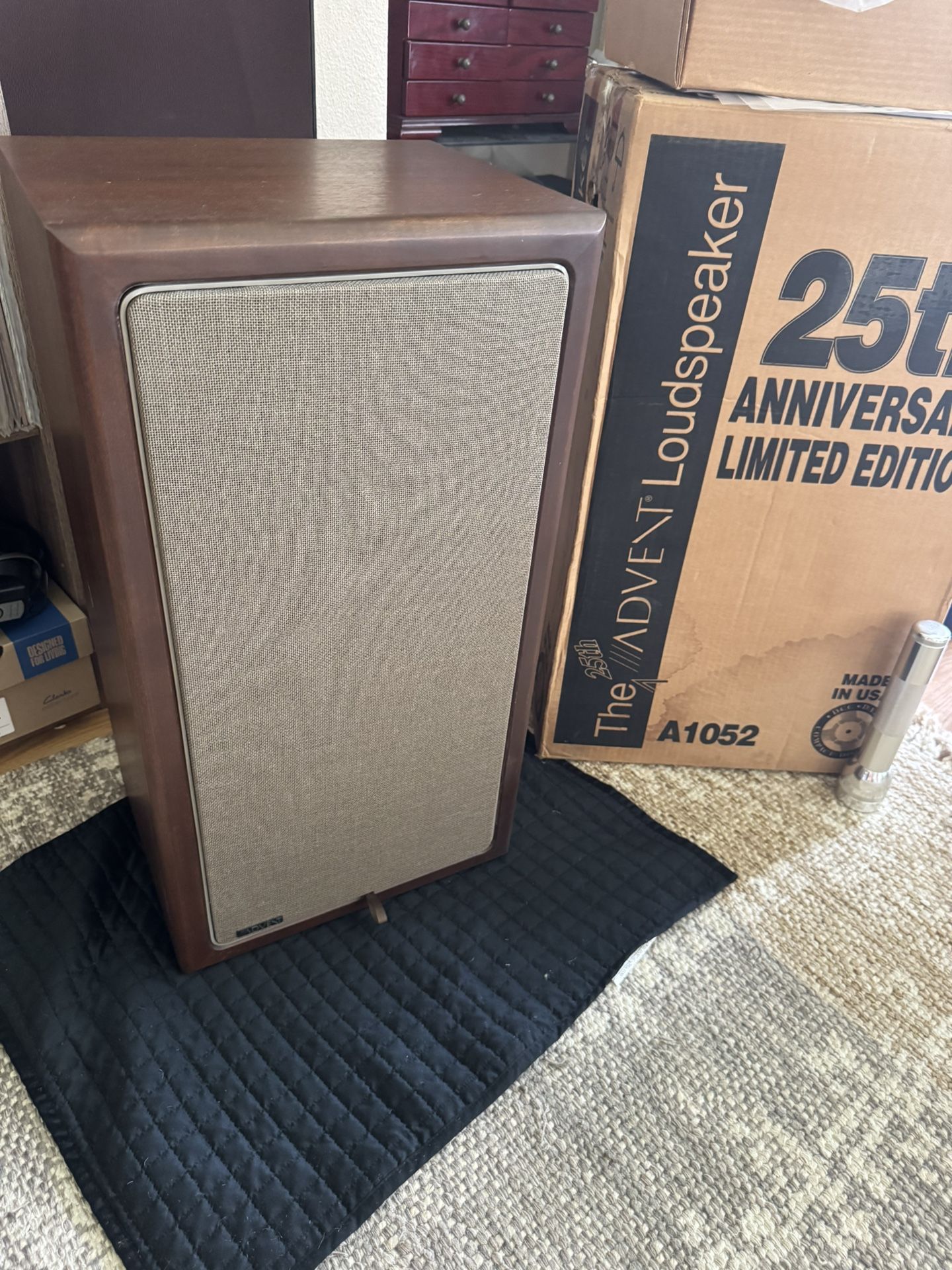 ADVENT 25th ANNIVERSARY SPEAKERS MINT CONDITION NEVER BEEN USED