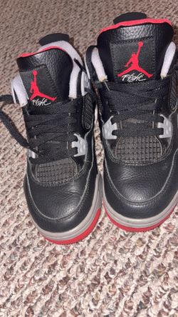 Jordan 4s
