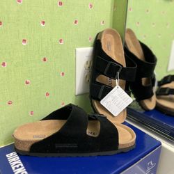 BRAND NEW BIRKENSTOCKS SZ 38