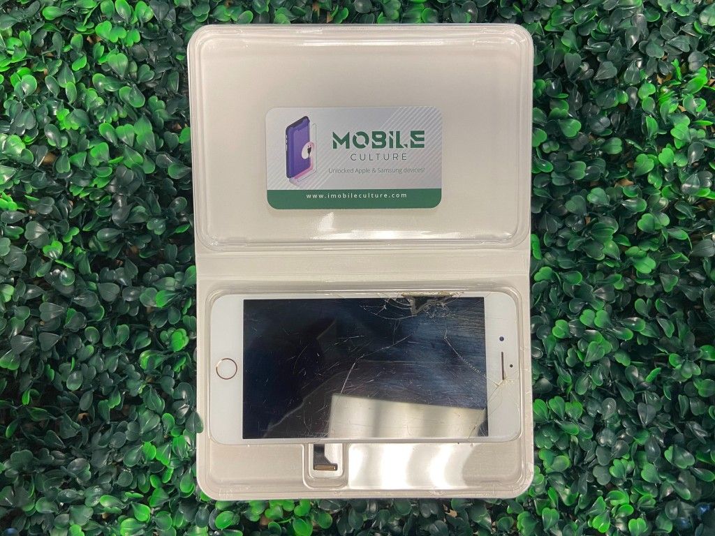 iPhone 7 Plus screen replacement