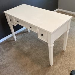 Small White office desk / Vanity 