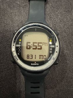Suunto D4 Dive Computer Watch Scuba Freedive New Battery Strap Screen Protector
