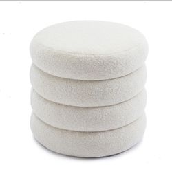 Stool ottoman storage  ( like a new ) $65
pick up in WEST HILLS CA.