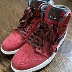 NIKE AIR JORDAN 1 RETRO HIGH PREMIER VARSITY RED-DARK ARMY Gucci 