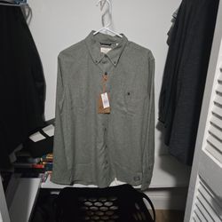 Weather Proof Vintage Medium Long Sleeve