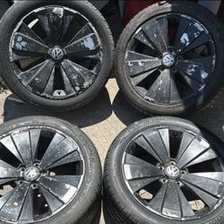 VW 18’ Rims 300 Obo