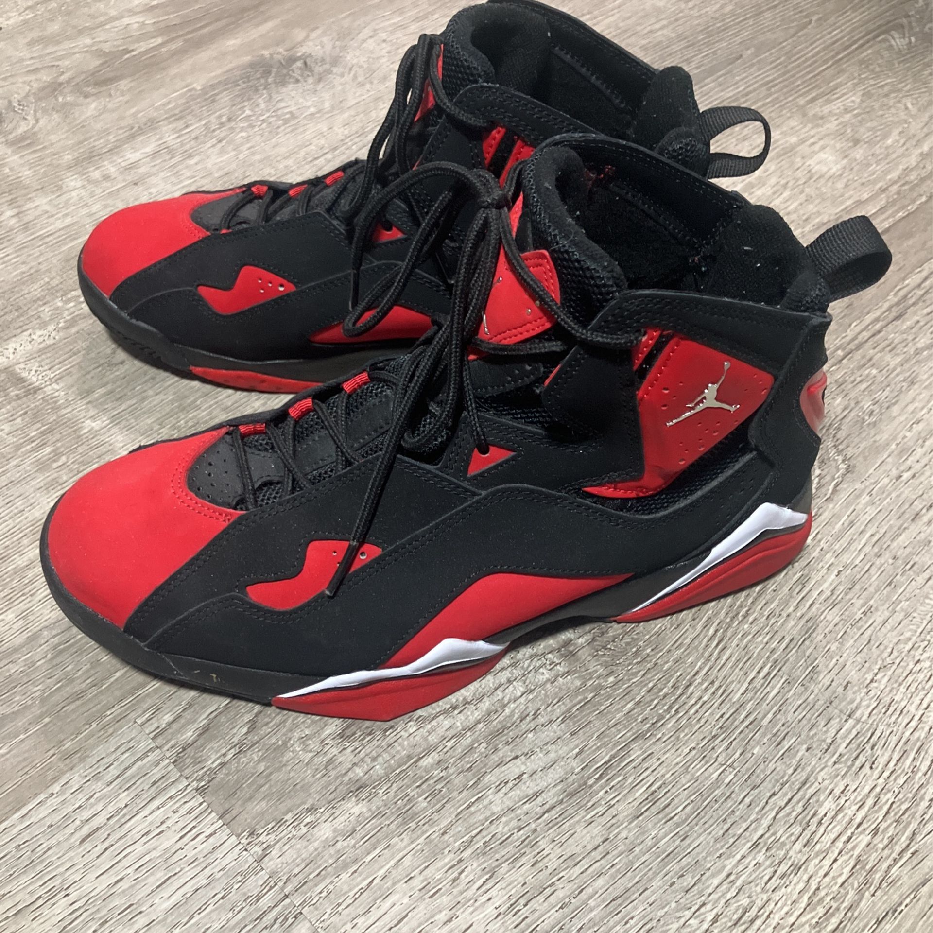 Jordan True Flight University Red