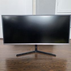 Samsung UltraWide Monitor