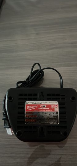 Milwaukee m12 charger