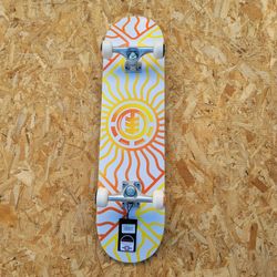 ELEMENT SKATEBOARD SIZE 8.0