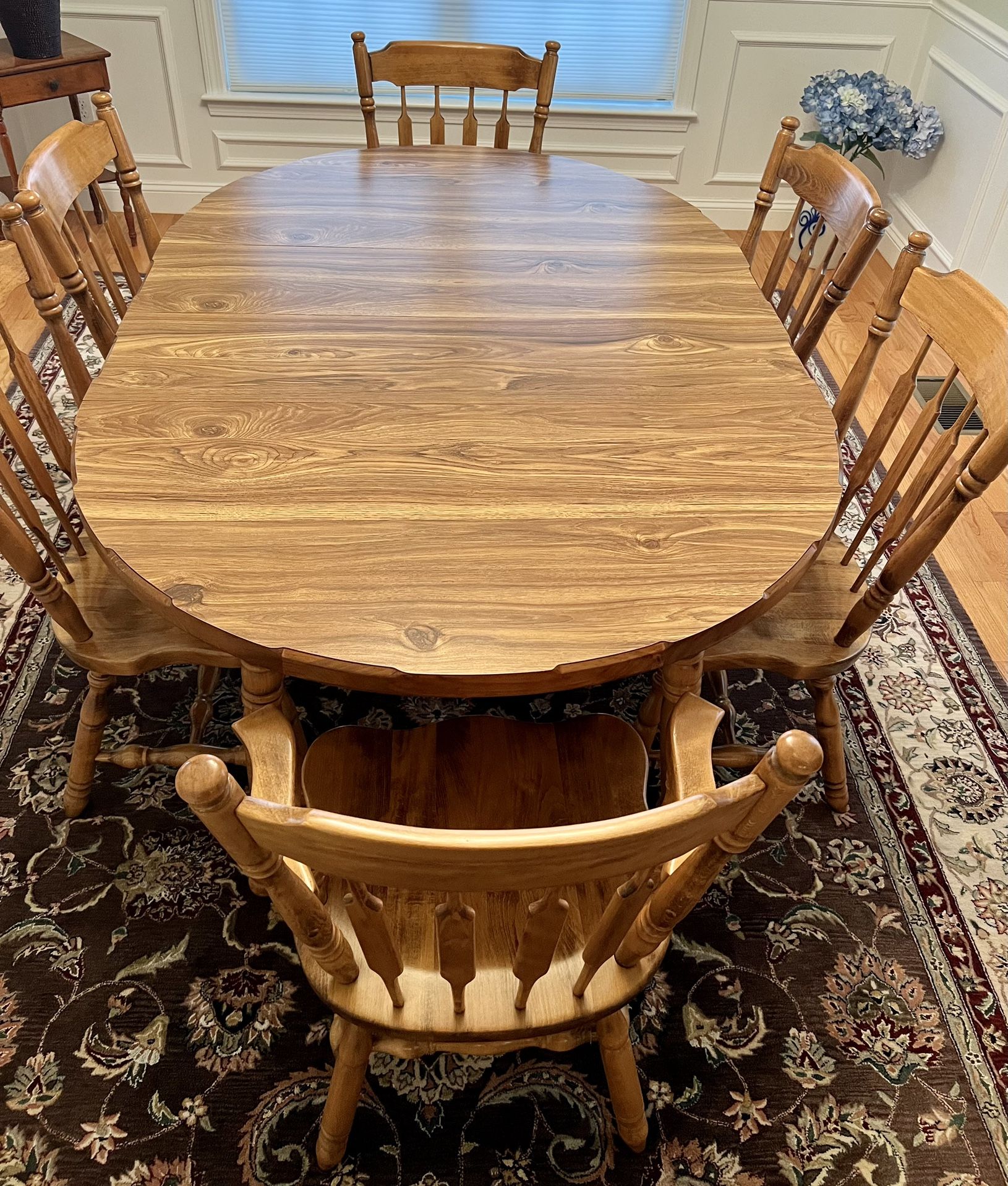 Eight Piece Dining Room Set With Hutch