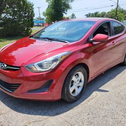 2014 Hyundai Elantra Come And Test Drive It Today !! We Finance 