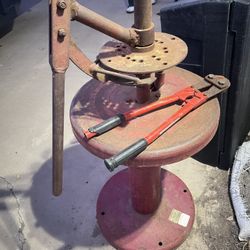 Vintage Tire Mount
