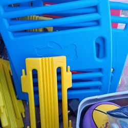 Child safety Gate FREE PENDING PICKUP 