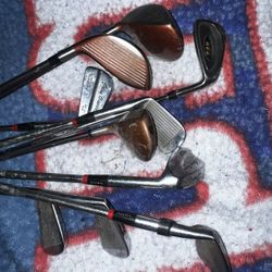 Golf Clubs 