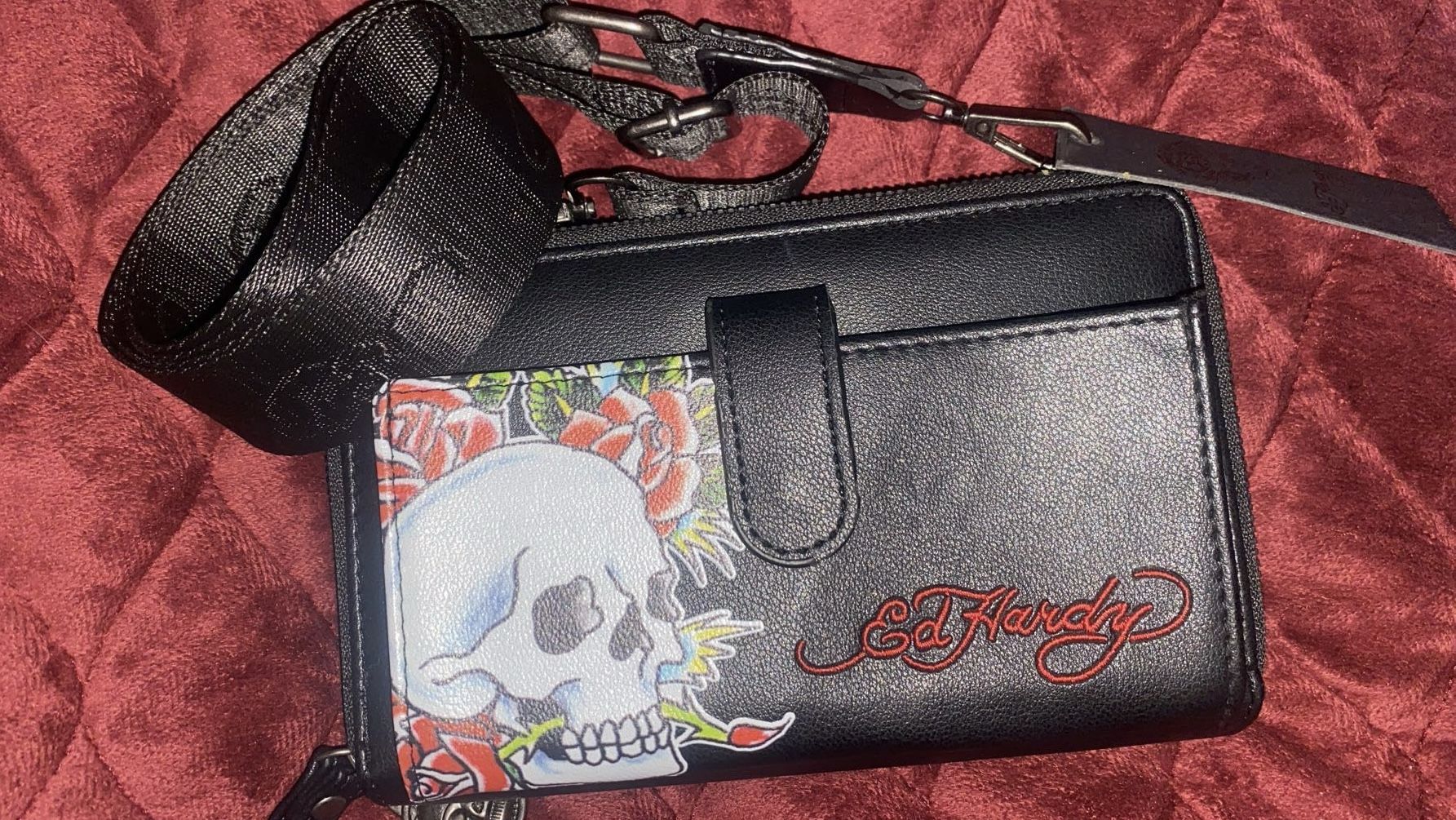 Ed Hardy Crossbody Wallet 