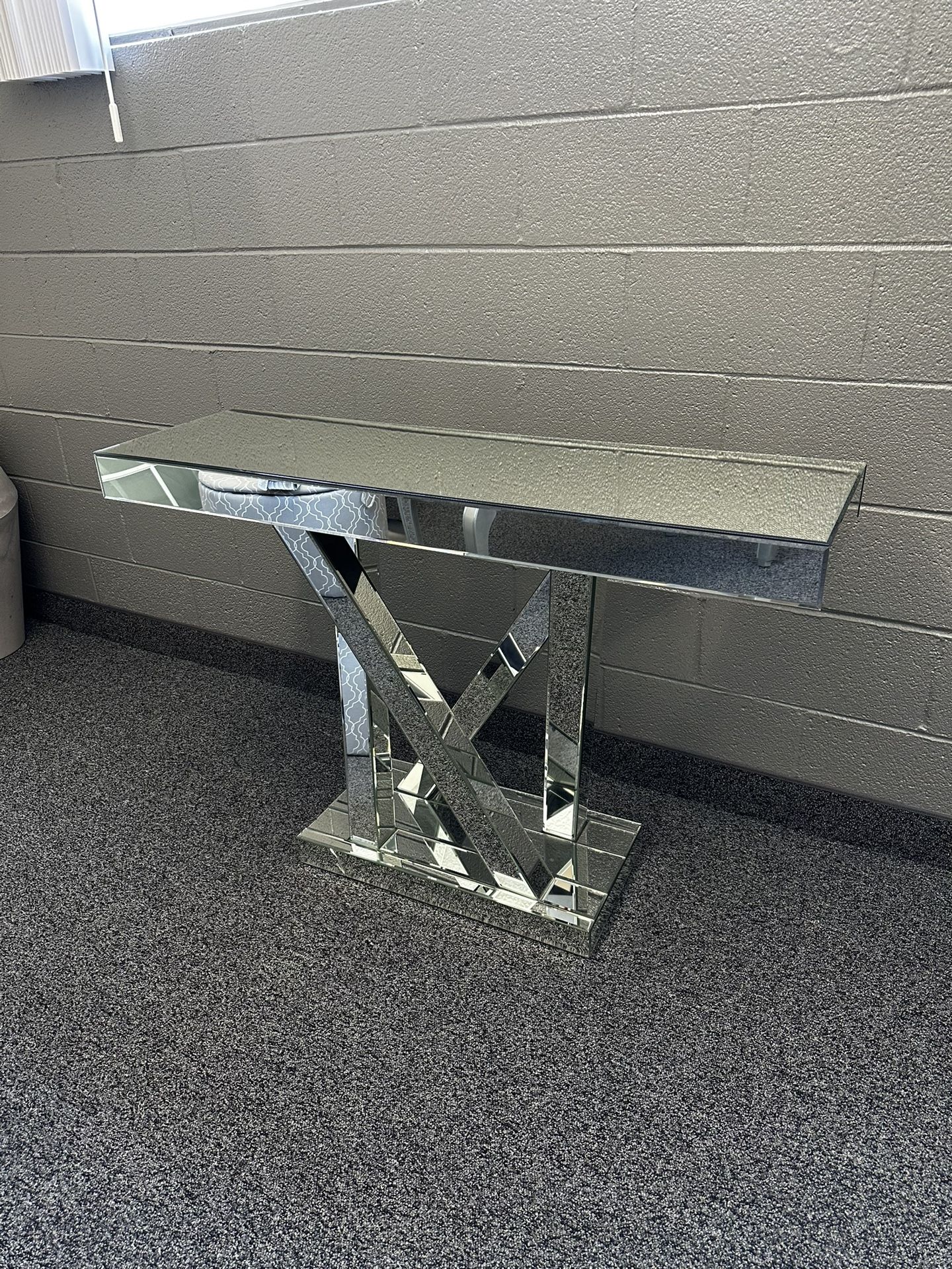 High-End Double-Sided Mirrored Console Table