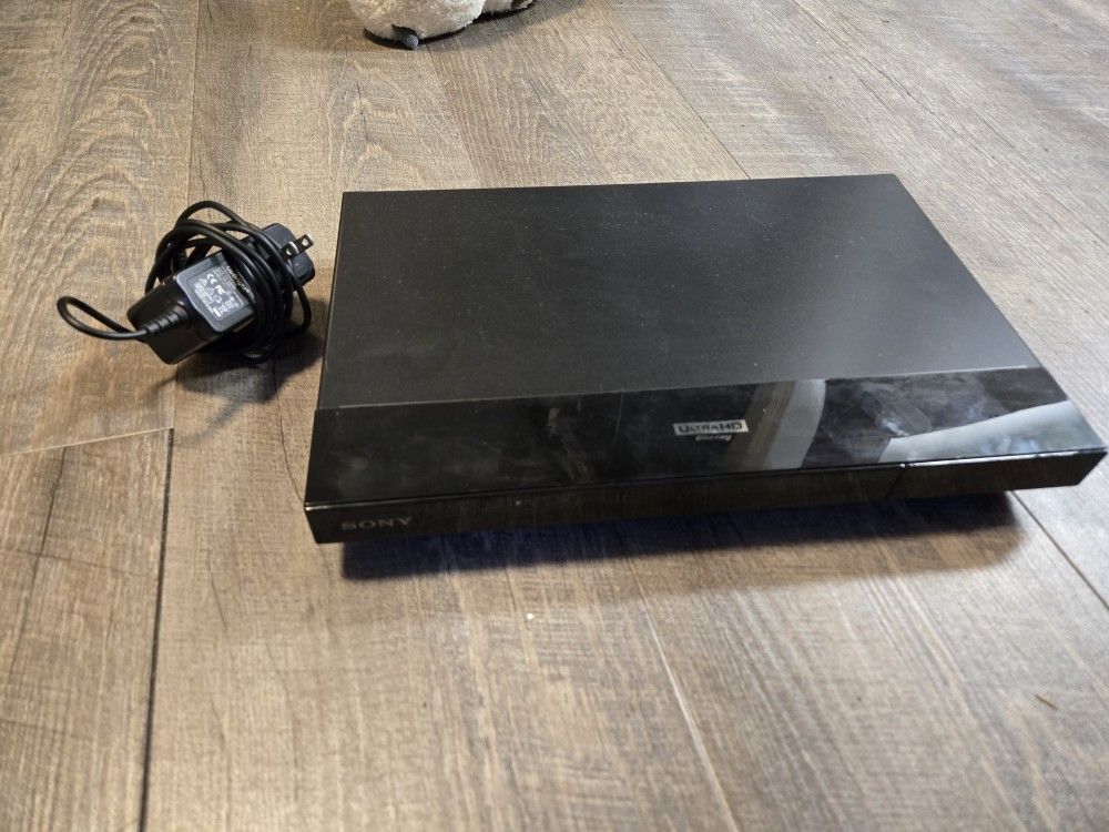 Sony x700 4k UHD Blueray
