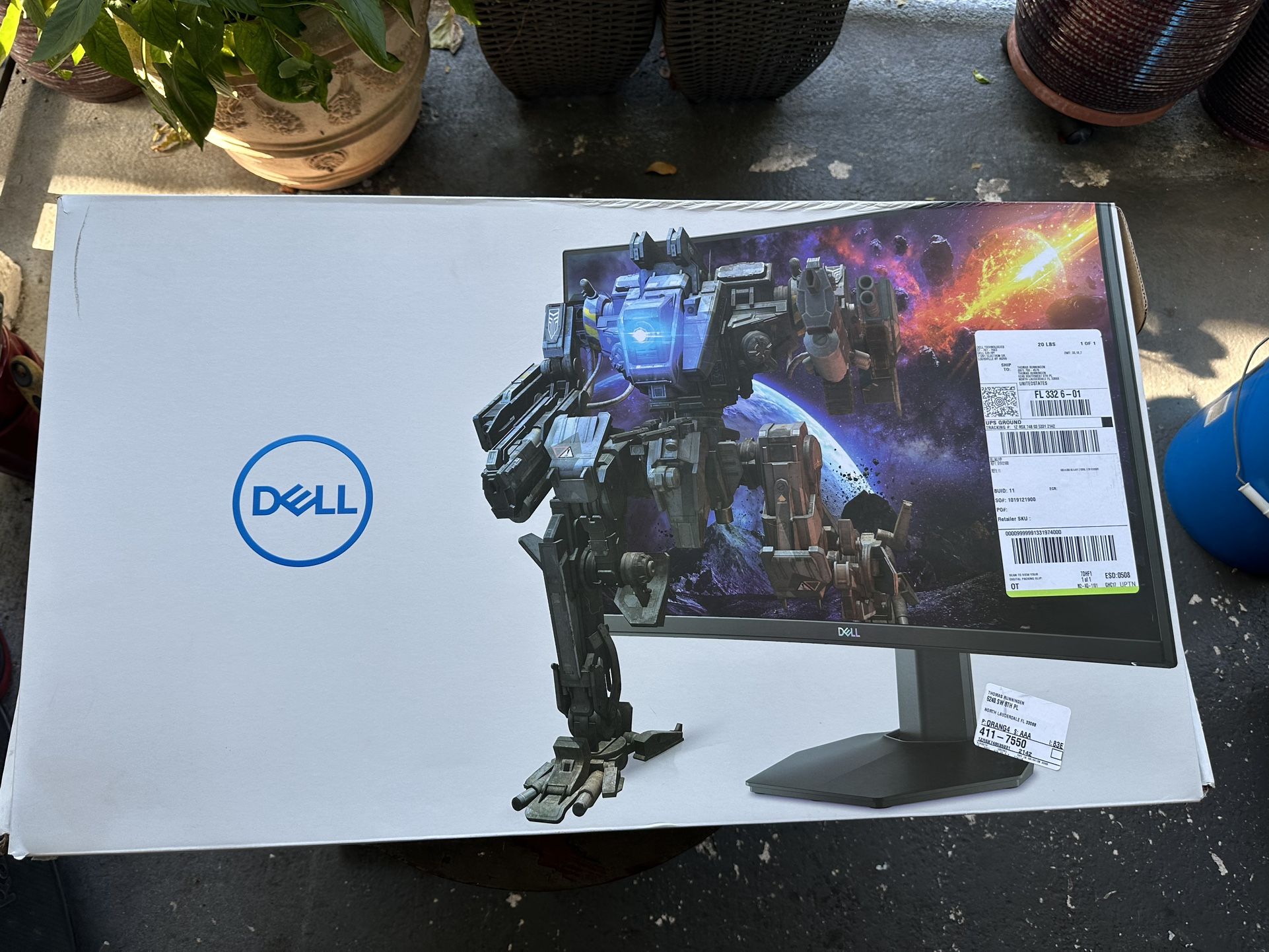 Brand New Dell 27 Curved Gaming Monitor - S2722DGM