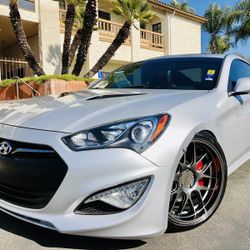 2015 Hyundai Genesis Coupe Ultimate 6-speed Manual