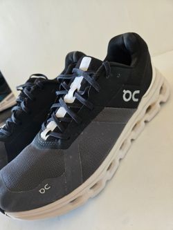 On Cloud Men's Size 10.5 Shoes
