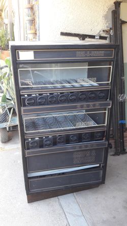Snack dispenser