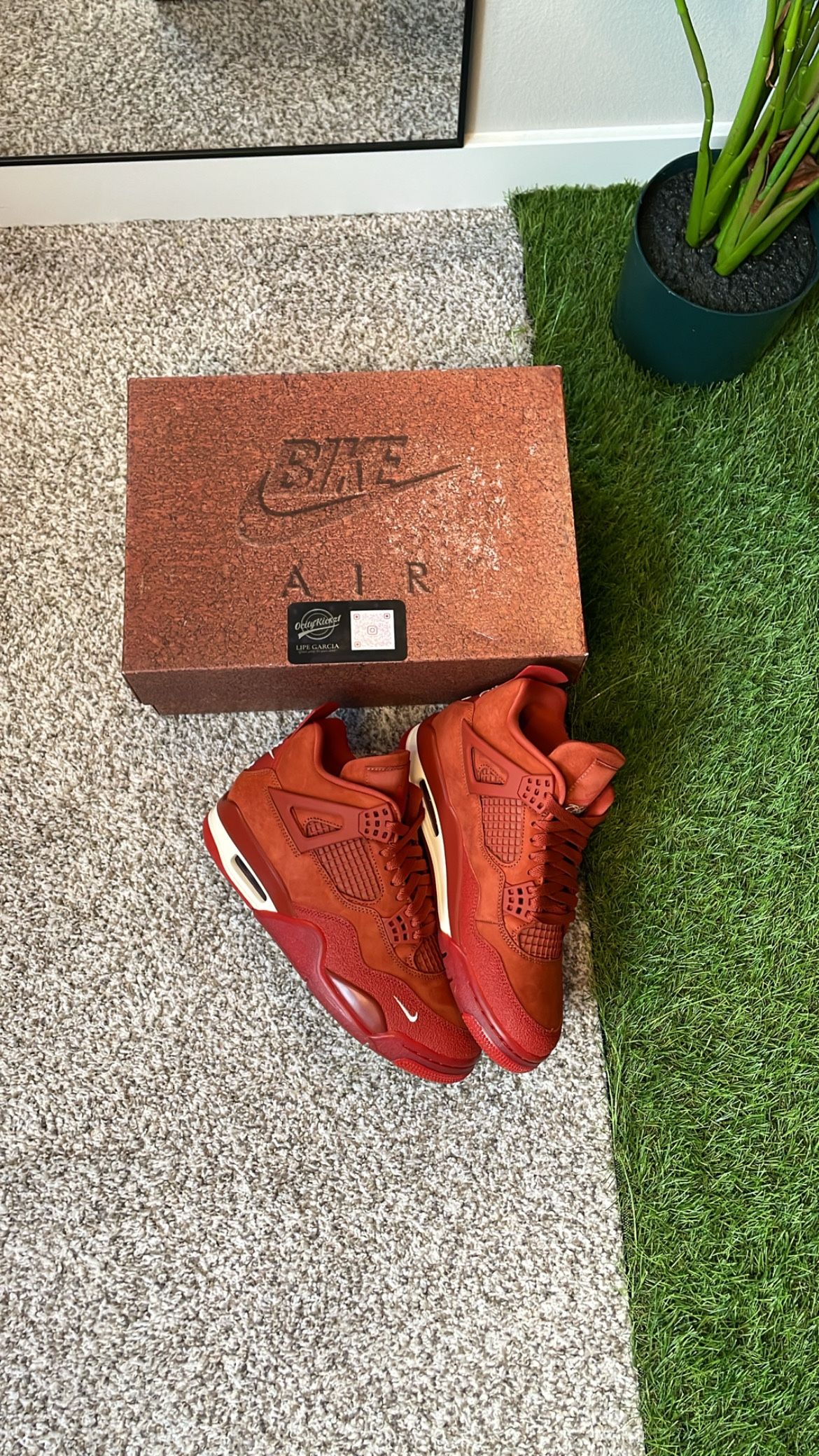 Retro Jordan 4 ‘Brick By brick’