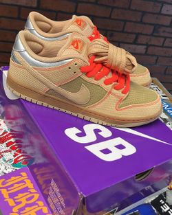 Nike SB Dunk Low