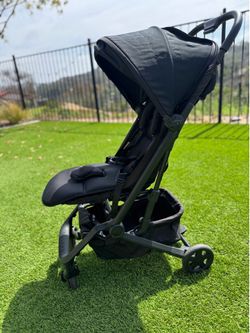 Colugo Compact Travel Stroller