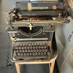 Remington Type Writer 