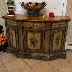 Buffet   58 Length/37height:19 Depth