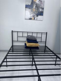 Queen size bed frame