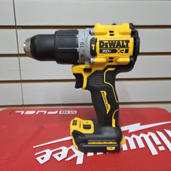 NEW DeWalt 20V XR Brushless Hammer Drill DCD806B With Anti-Rotation