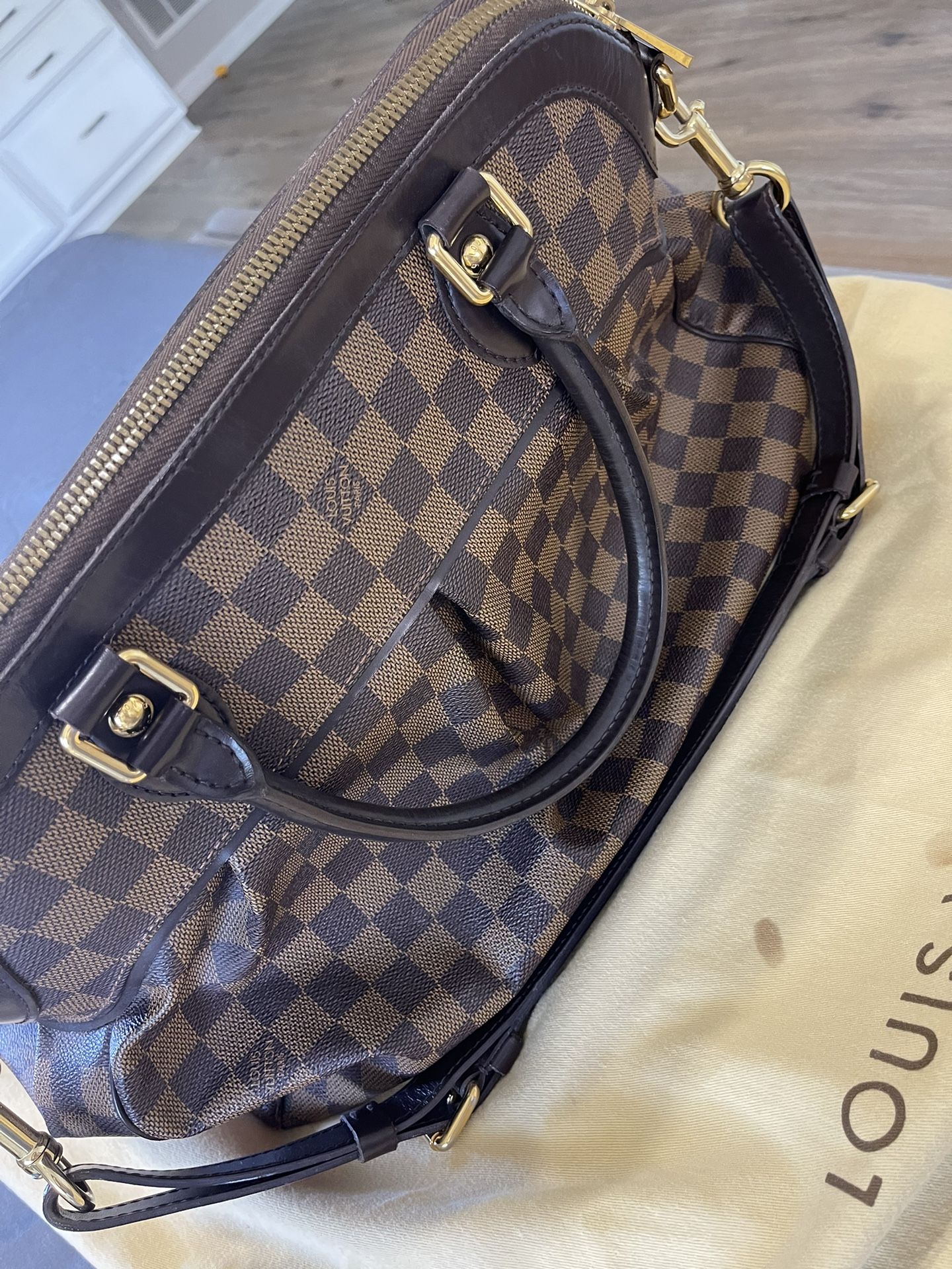 Louis Vuitton Bag 