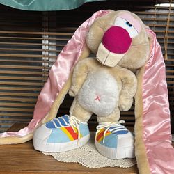 Vintage 1983 Wallace Berrie & Co Applause Big Jackson 13” plush rabbit oversize sneakers long ears