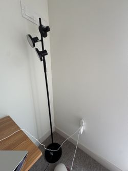 Black 3-Light Floor Lamp