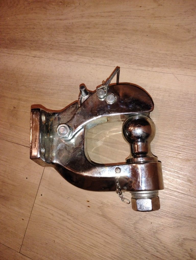 trailer towing hitch