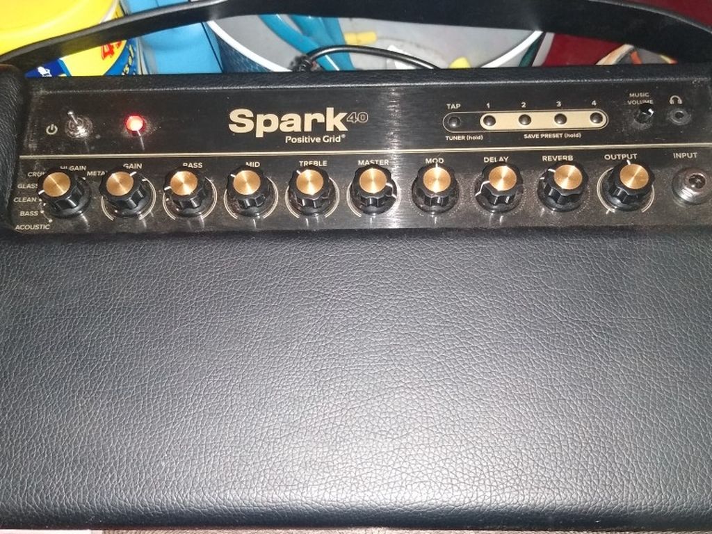 Spark Guitar Amp With Bag