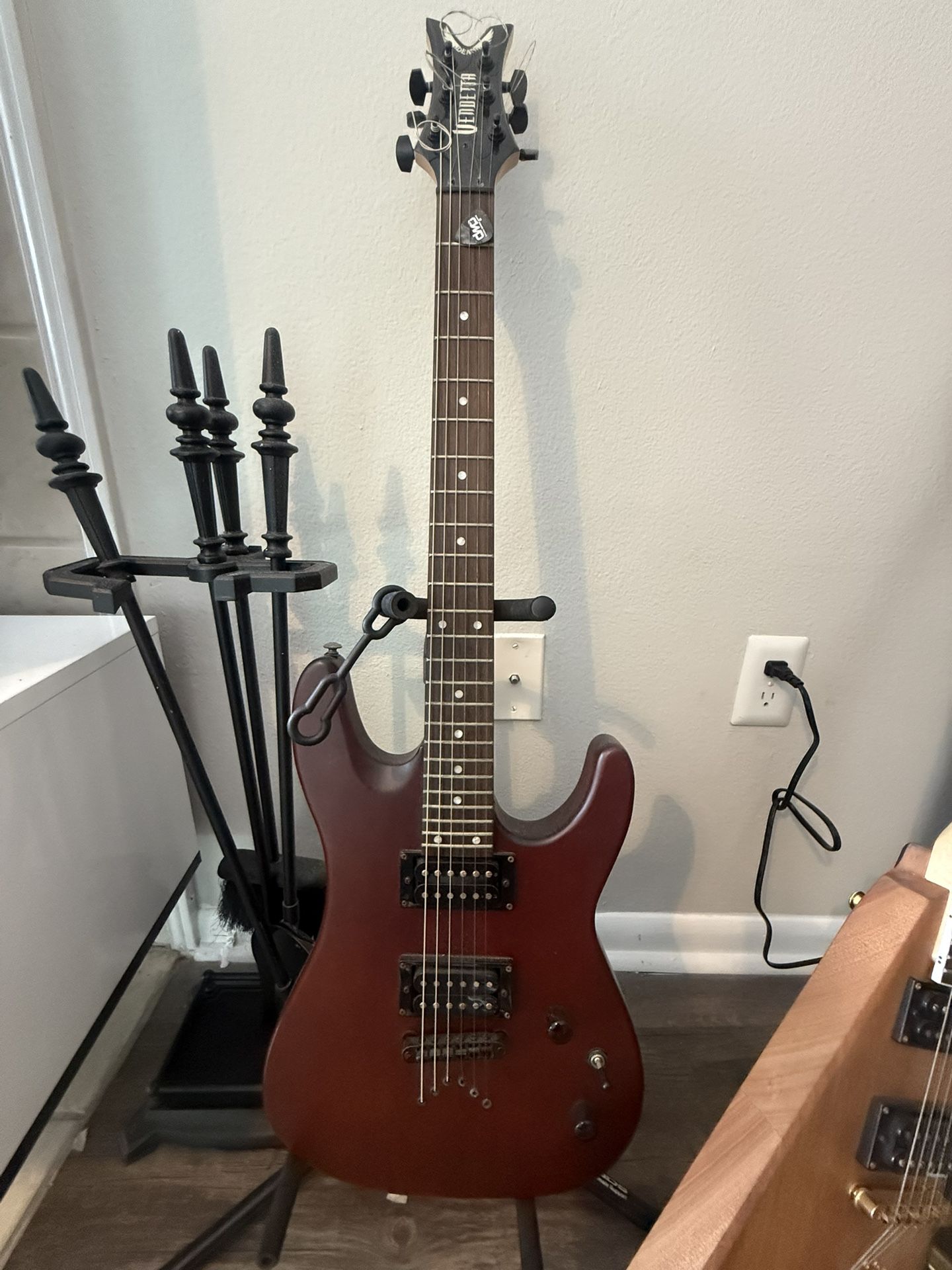 Dean Vendetta Electric Guitar