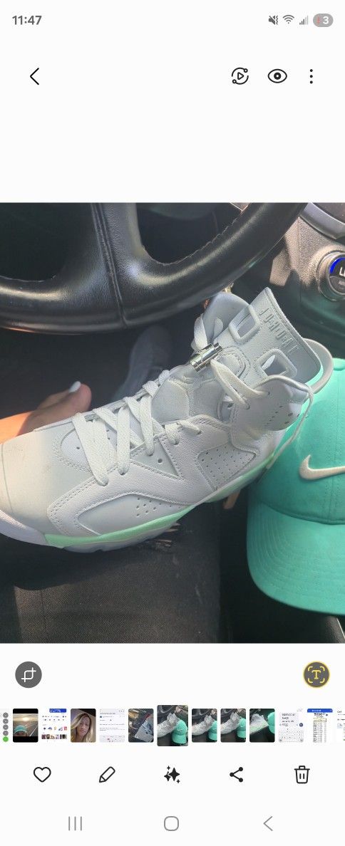 Size 5.5 Y