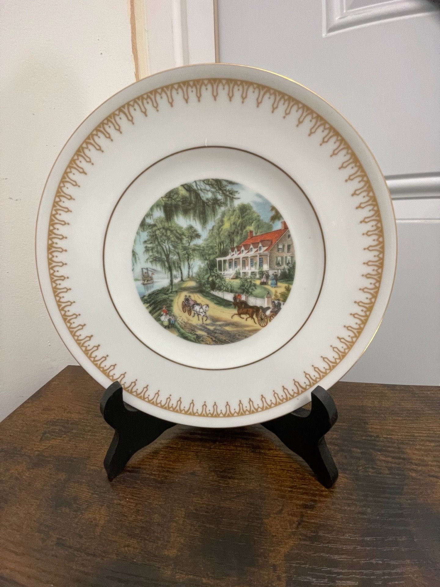 Bing & Grøndahl Currier & Ives “Home on the Mississippi” 8” Collector Plate